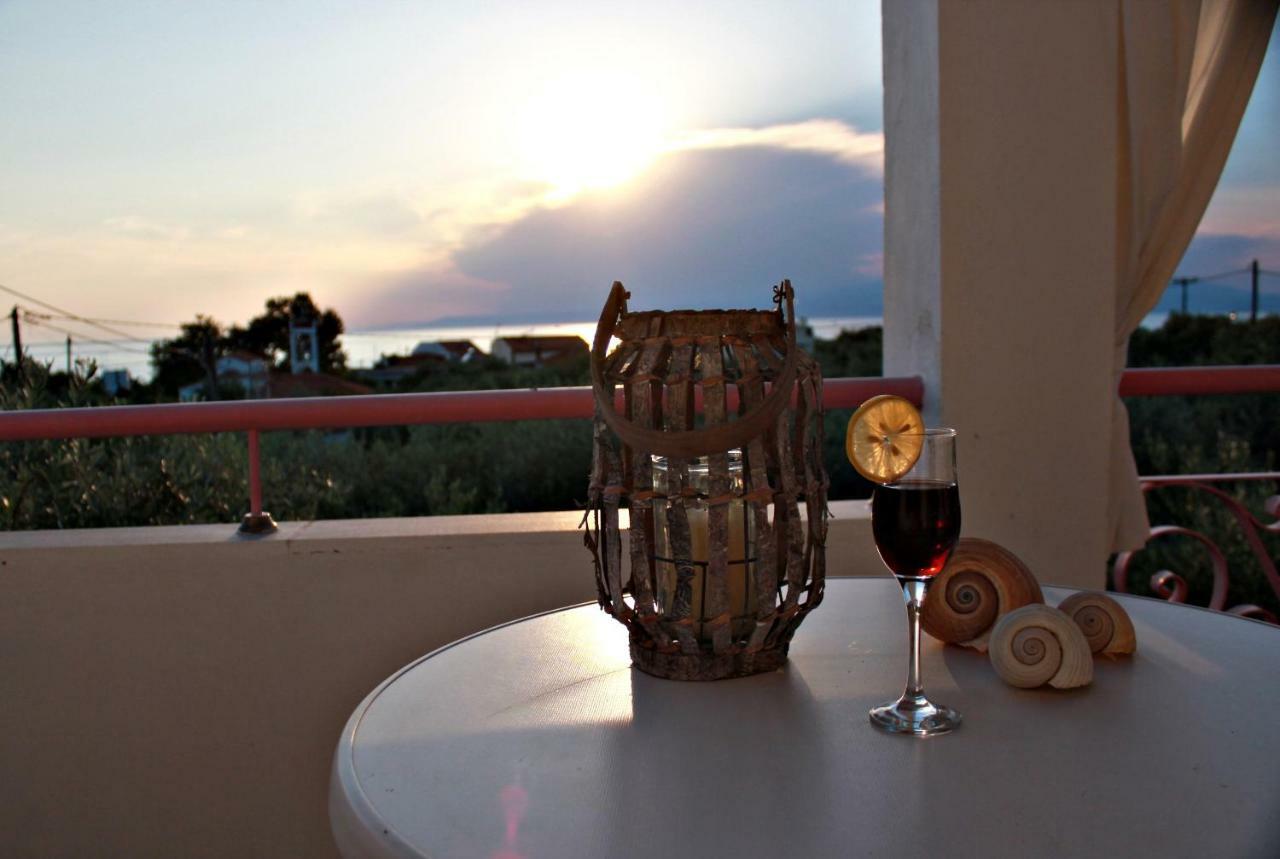 Villa Relax Skála Kallirákhis エクステリア 写真
